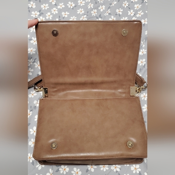 Bebe Quilted Shoulder/Crossbody Bag - Picture 6 of 14